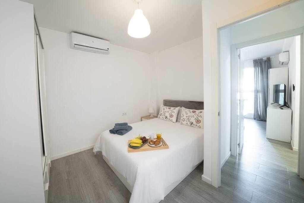 1 Room Atico Pedregalejo Málaga Exteriör bild