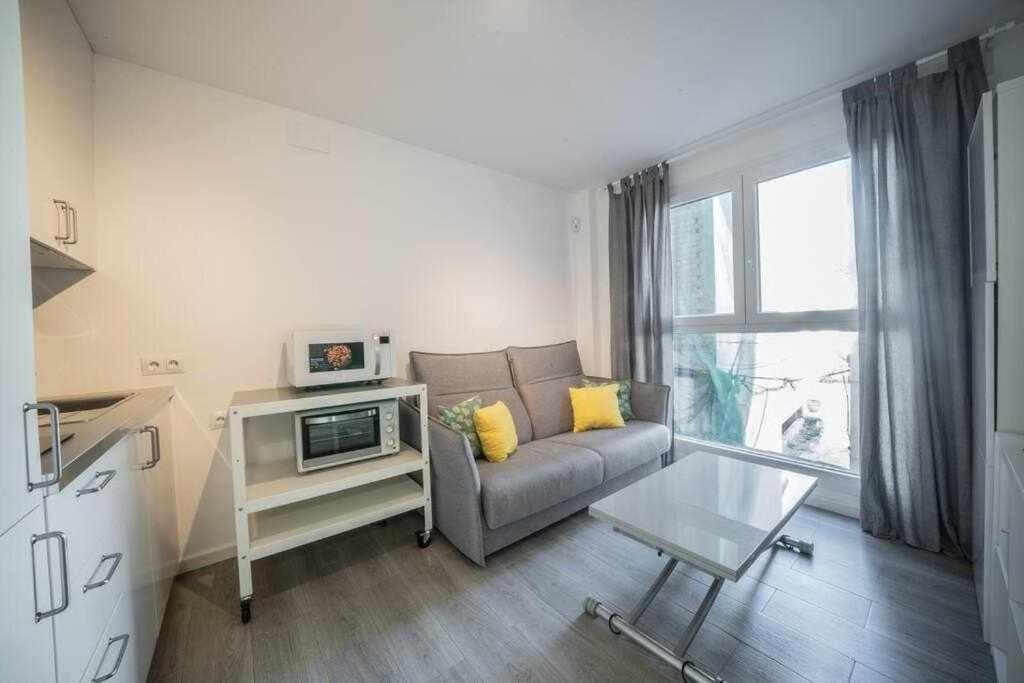 1 Room Atico Pedregalejo Málaga Exteriör bild